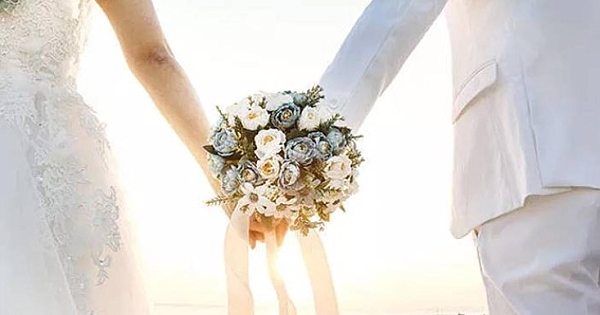 Gelin kocasını askere göndermiş