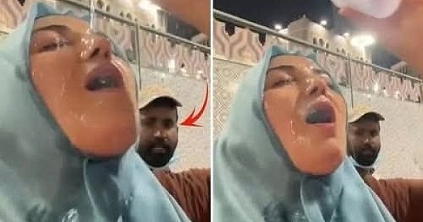Görüntü Umreden! Bakışlar Olay Oldu 