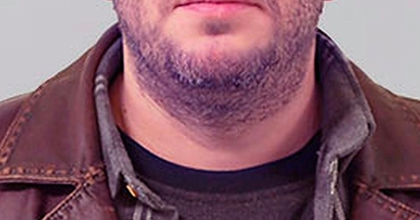 Ünlü Sanatçımız 