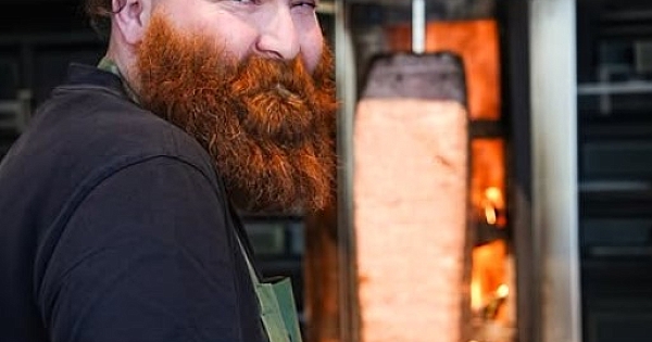 Kızılsakal lakaplı Masterchef birincisi neden v-efat etti?